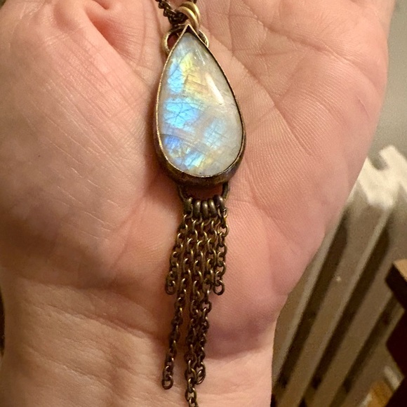 Rainbow moonstone pendant - Picture 8 of 9